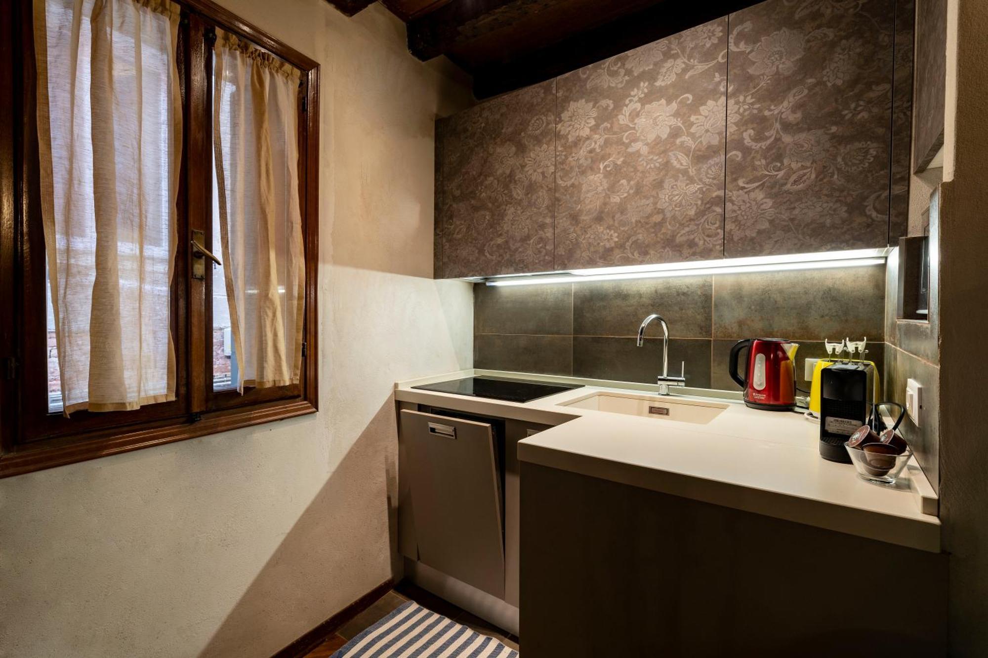 Ca Dei Zoti3 With Luggage Room Venezia Esterno foto