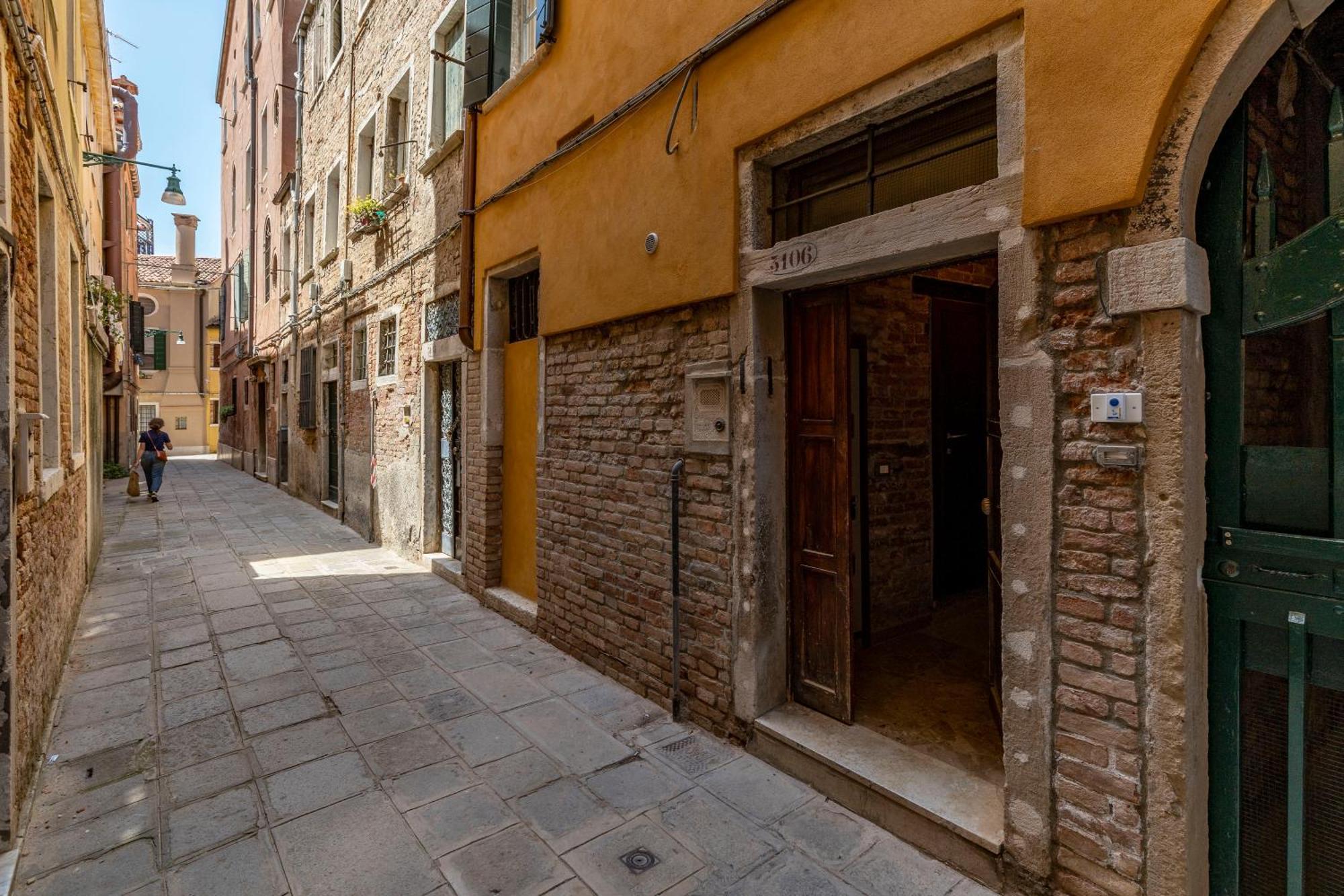Ca Dei Zoti3 With Luggage Room Venezia Esterno foto